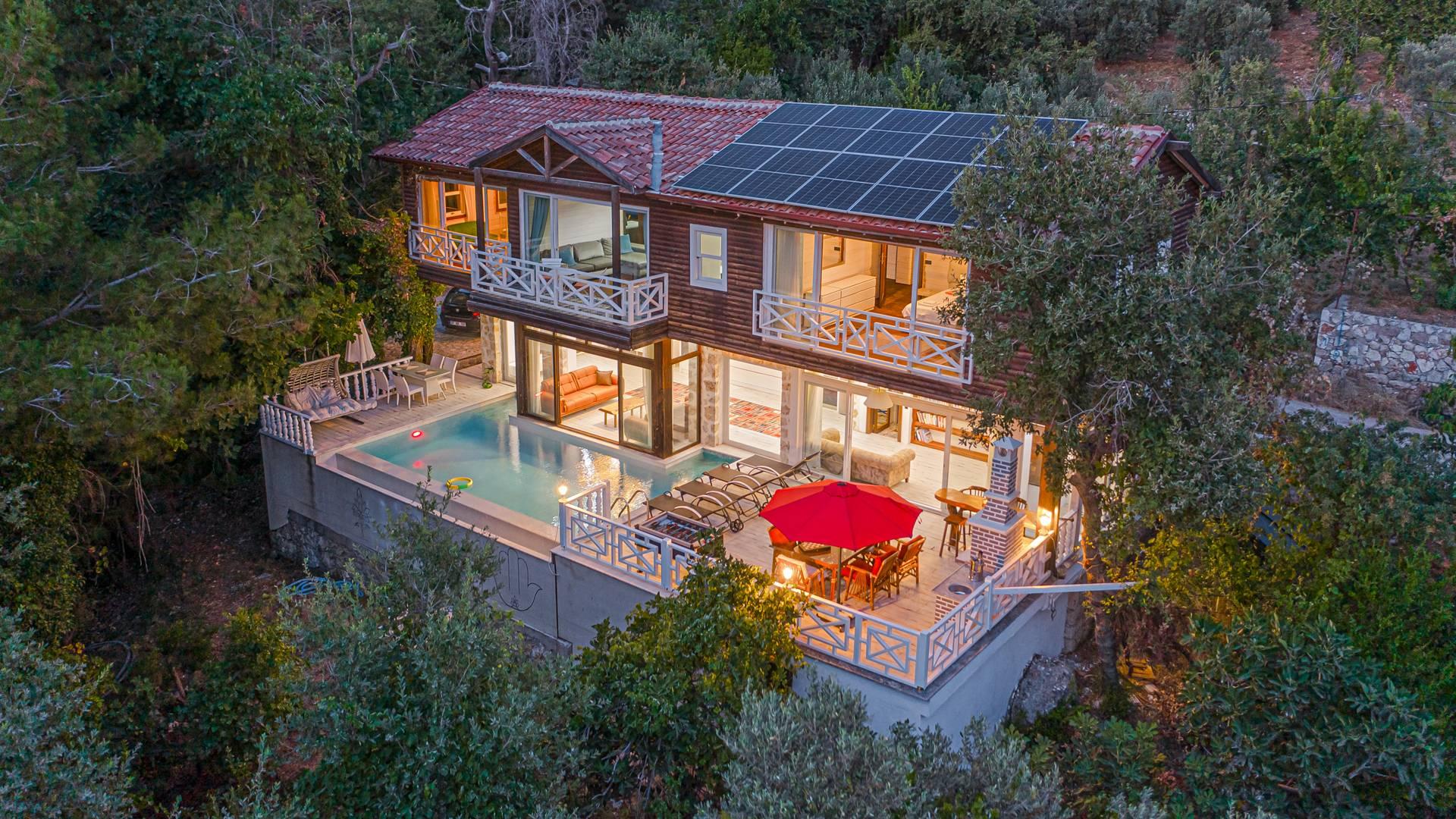 Kaş İslamlar'da Gözlerden Uzak Konumda, Özel Havuzlu, Otantik Villa-43378
