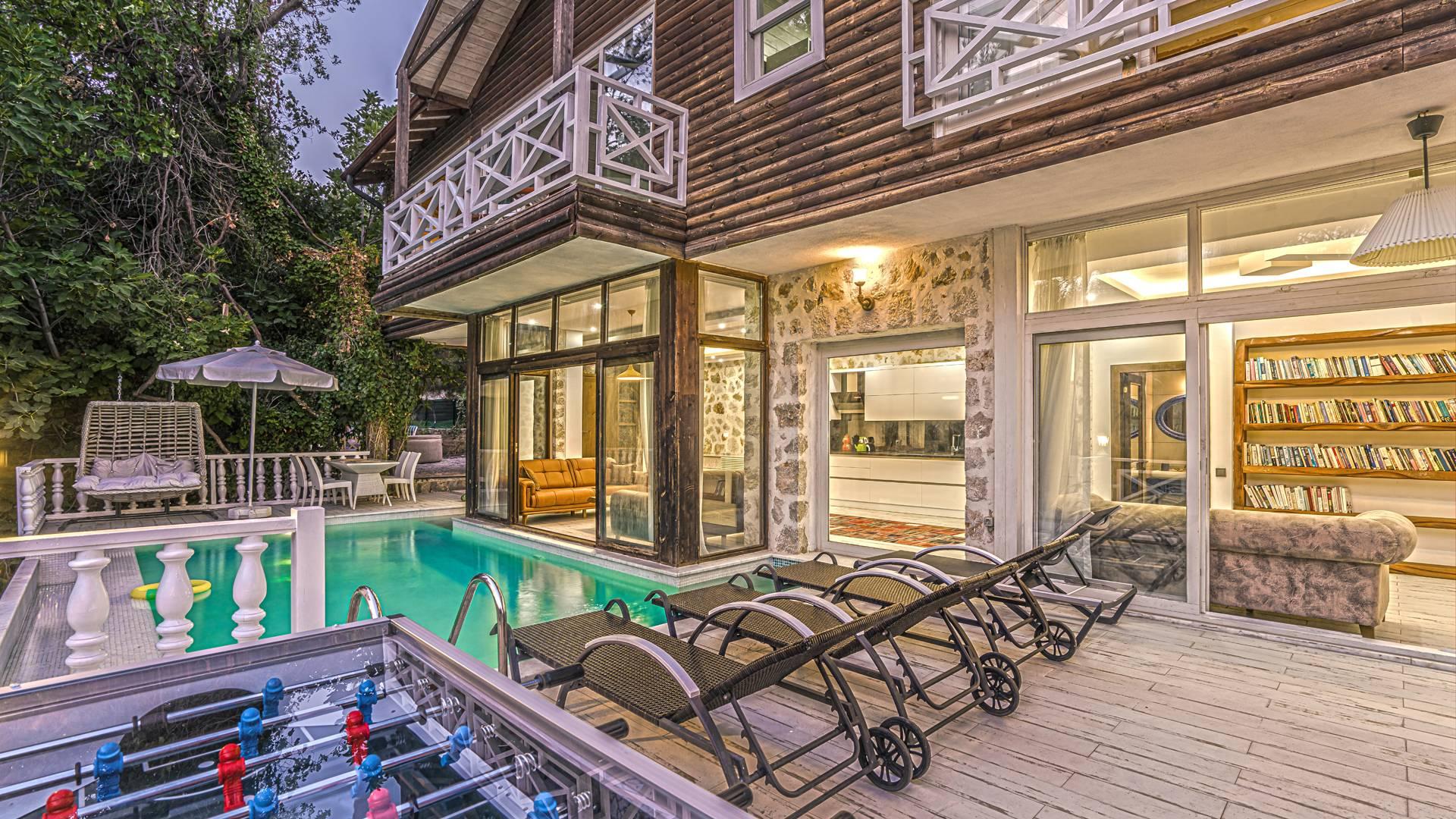 Kaş İslamlar'da Gözlerden Uzak Konumda, Özel Havuzlu, Otantik Villa-43378