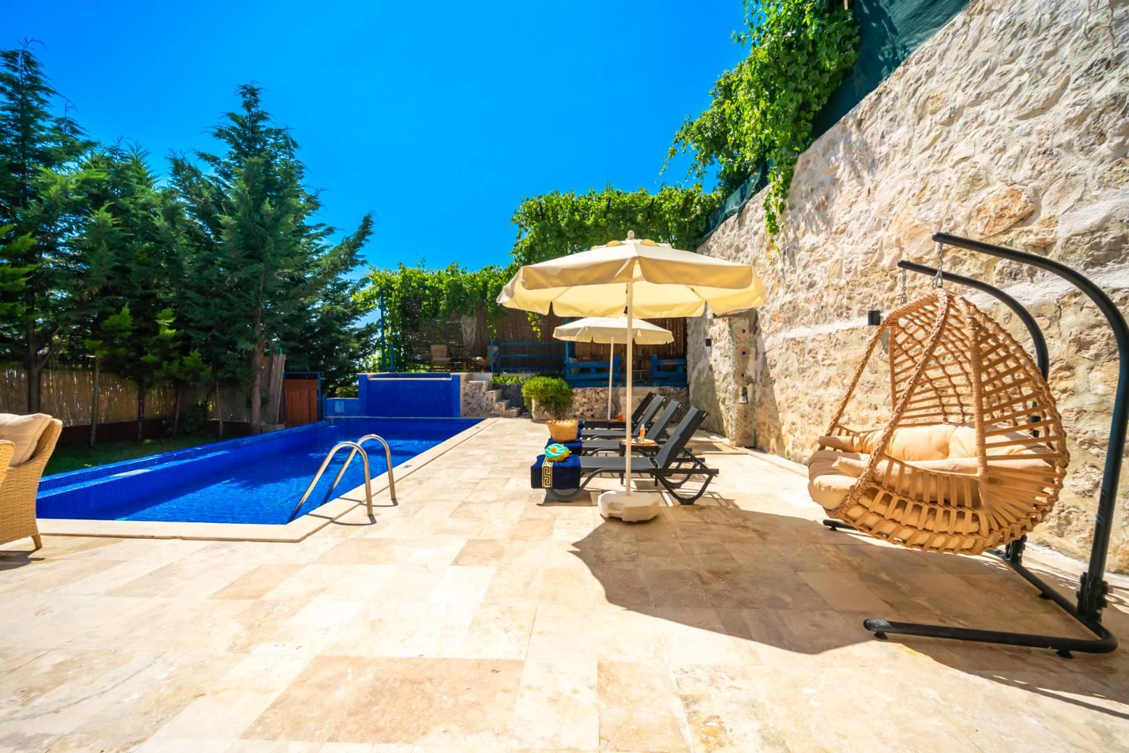 Kaş İslamlar'da Muhteşem Doğada, Özel Havuzlu, Bahçeli Villa-43711