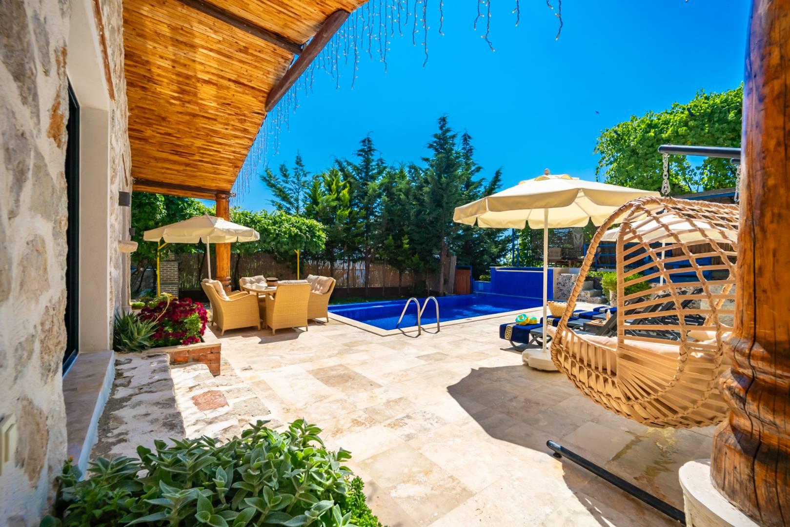 Kaş İslamlar'da Muhteşem Doğada, Özel Havuzlu, Bahçeli Villa-43711