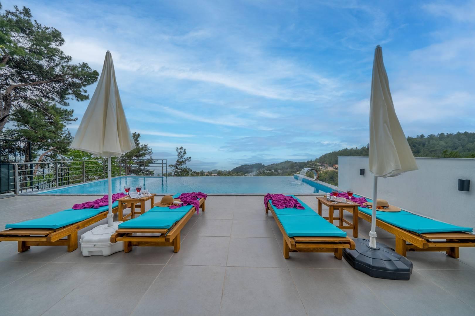 Kaş İslamlar'da Muhteşem Manzaralı, Özel Havuzlu, Balayı Villası-42159