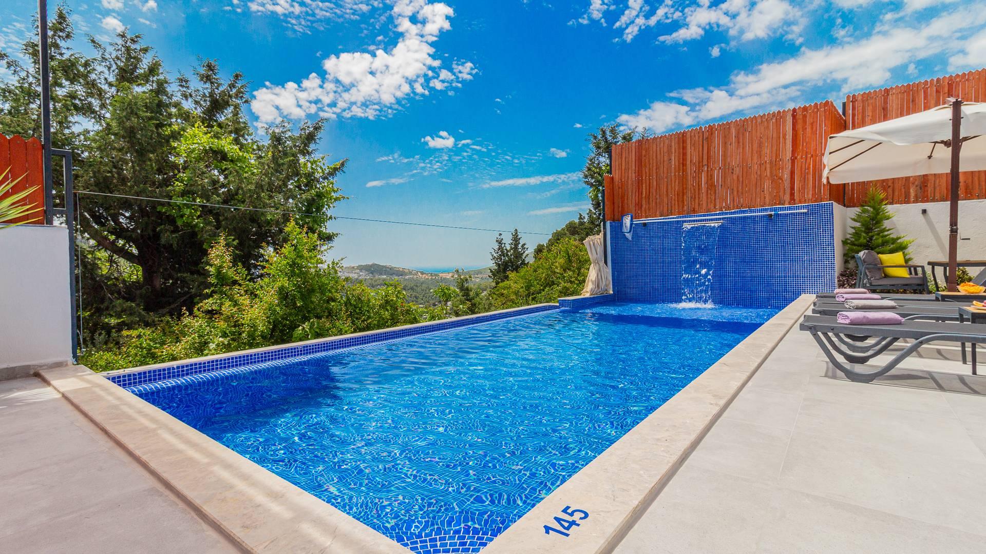 Kaş İslamlar'da Muhteşem Orman Manzaralı, Sonsuzluk Havuzlu, 2+1 Villa-40830