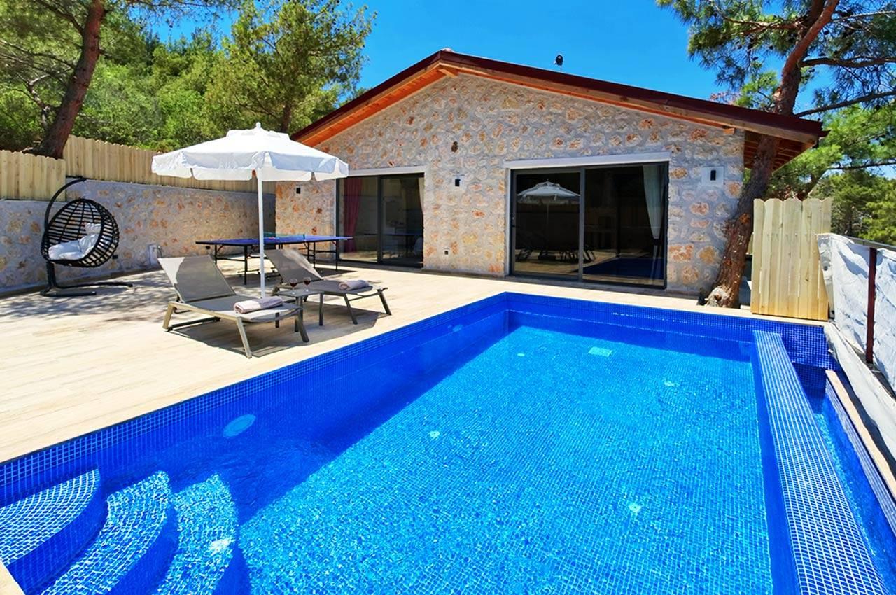 Kaş İslamlar'da Otantik Tasarımlı, Özel Havuzlu, Balayı Villası-41574