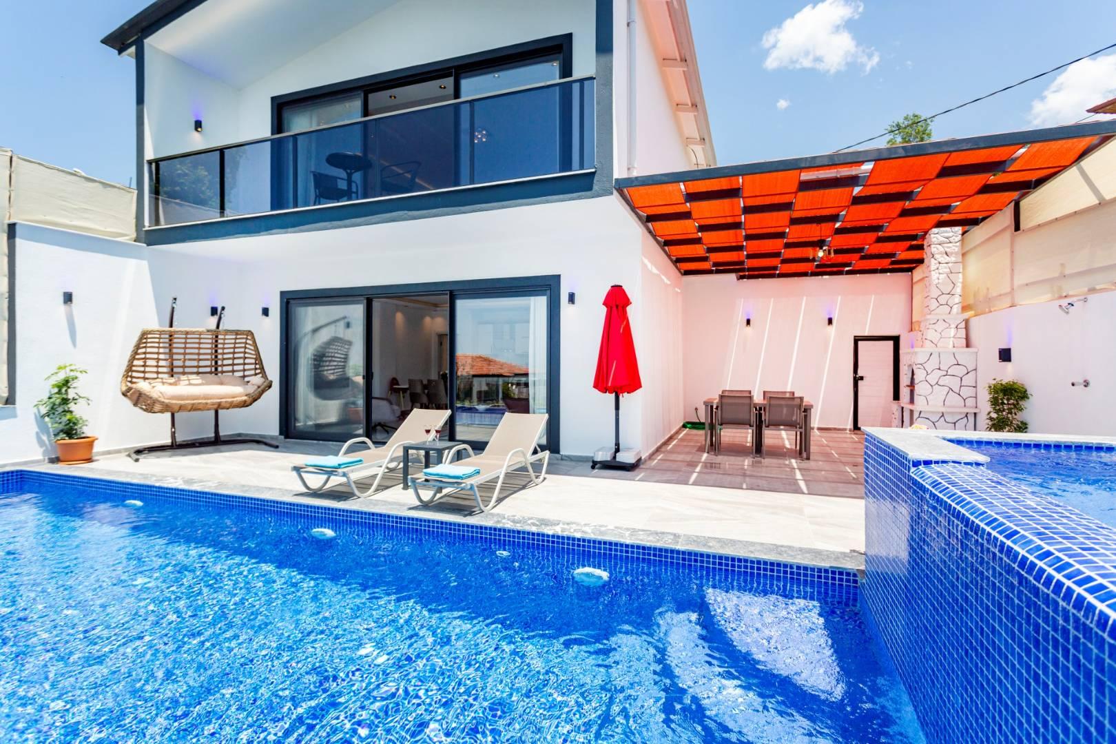 Kaş İslamlar'da Sakin Konumda, Özel Havuzlu, Jakuzili, Balayı Villası-41200