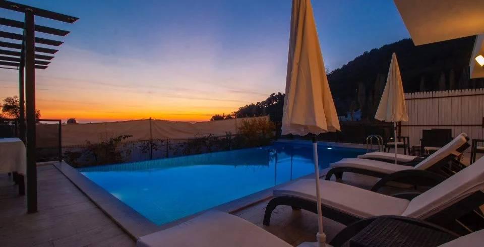 Kaş İslamlar'da Sakin Konumda, Özel Havuzlu, Jakuzili, Ferah Villa-39788