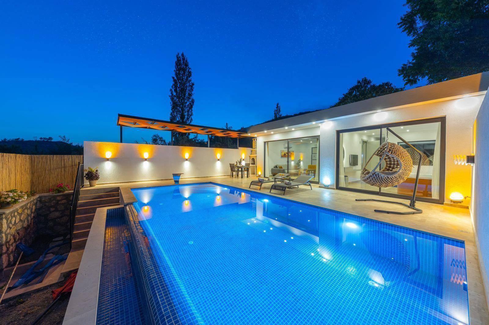 Kaş İslamlar'da Sakin Konumda, Özel Havuzlu, Lüks Balayı Villası -38828