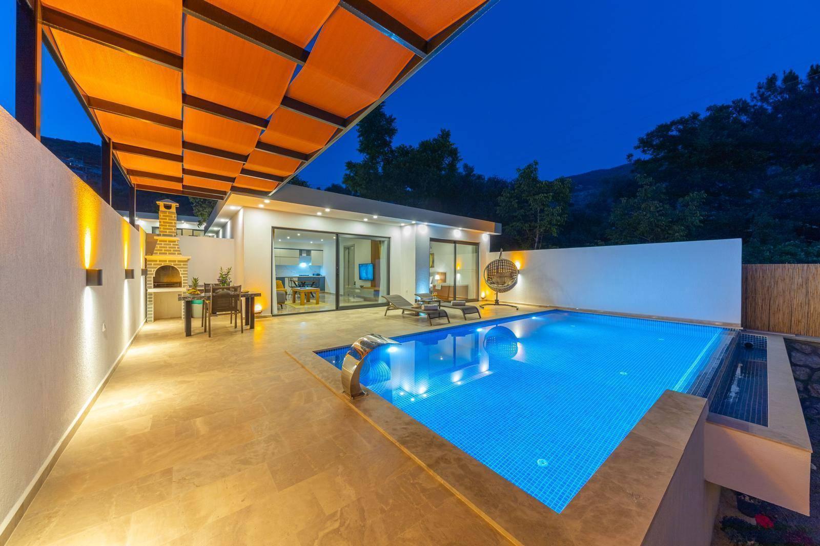 Kaş İslamlar'da Sakin Konumda, Özel Havuzlu, Lüks Balayı Villası -38828