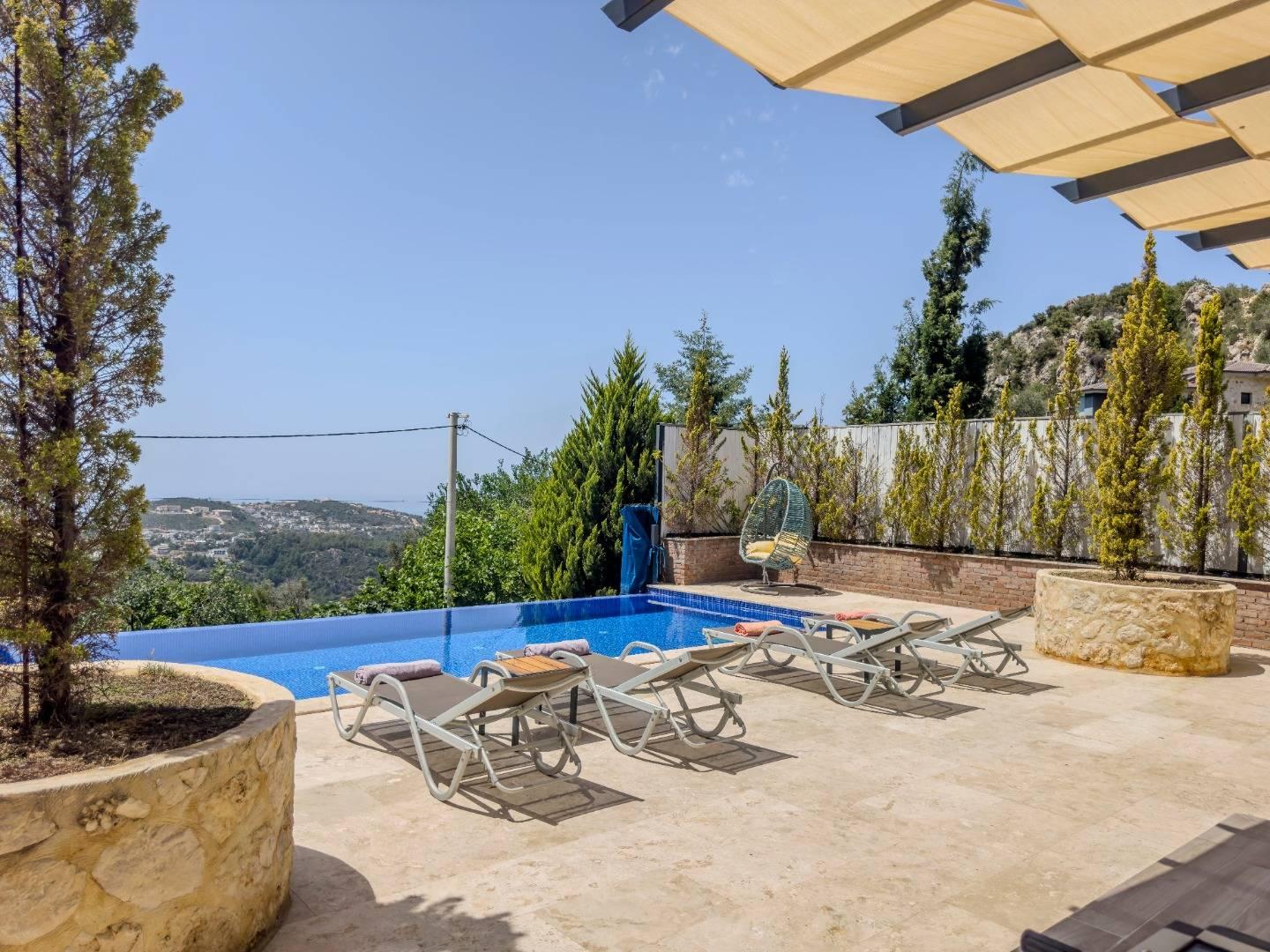 Kaş İslamlar'da Sessiz Konumda, Özel Havuzlu, Tatil Villası-42972