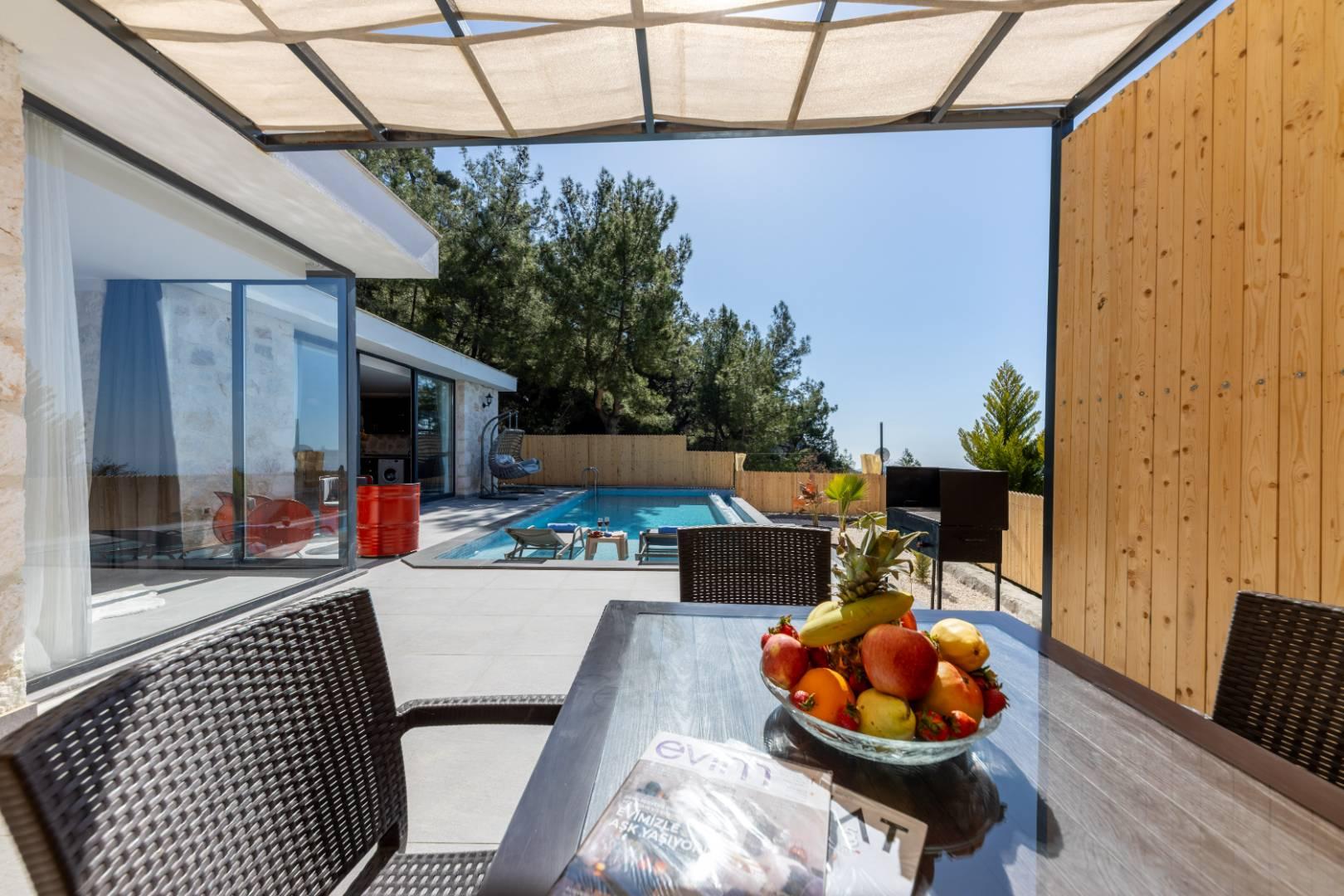 Kaş İslamlar'da Taş Mimarili, Özel Havuzlu, Jakuzili Villa-40193