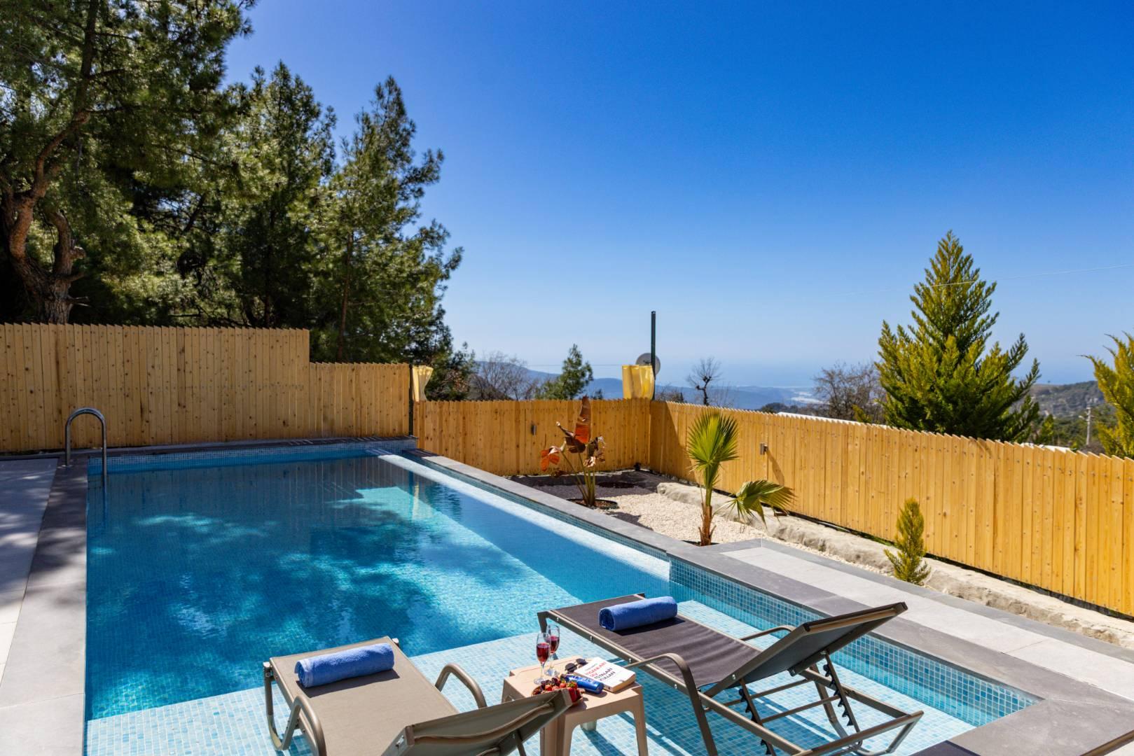 Kaş İslamlar'da Taş Mimarili, Özel Havuzlu, Jakuzili Villa-40193