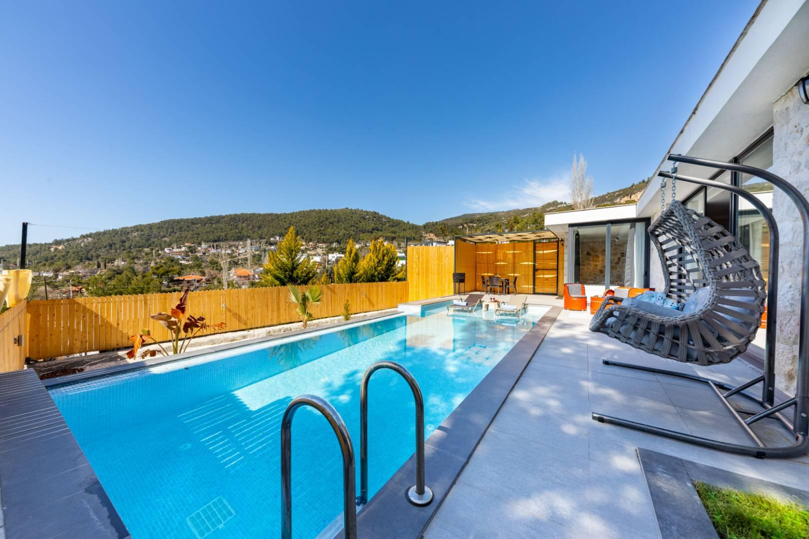 Kaş İslamlar'da Taş Mimarili, Özel Havuzlu, Jakuzili Villa-40193