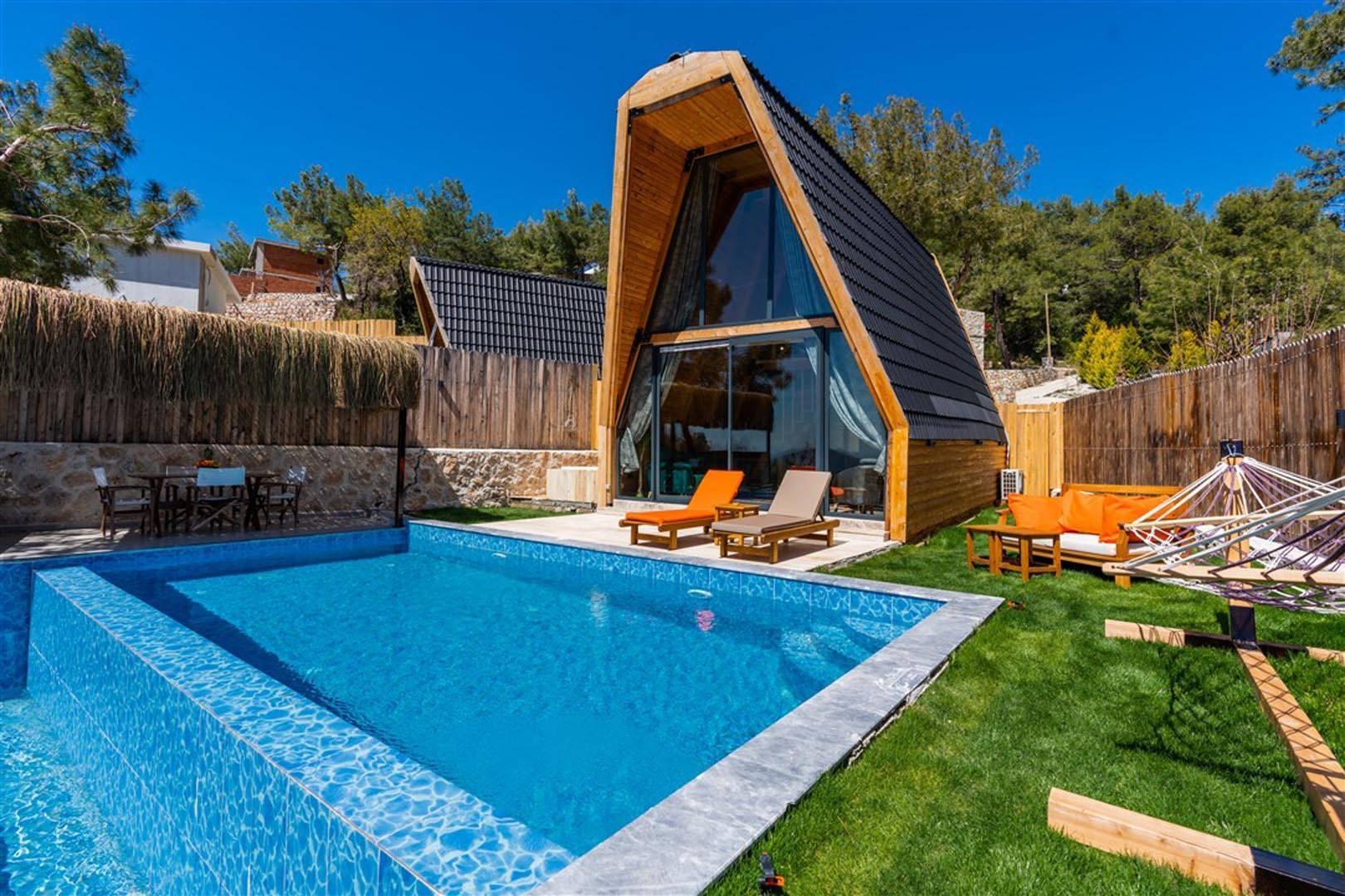 Kaş İslamlar'da Yeşillikler İçerisinde, Özel Havuzlu, Balayı Villası-41729