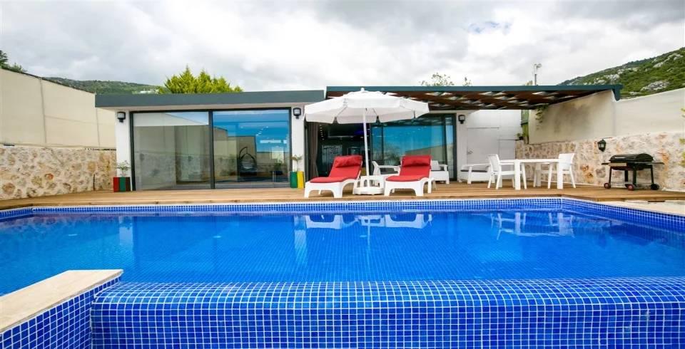 Kaş İslamlar'da Yeşillikler İle Dolu Doğada, Özel Havuzlu, Şık Villa-41645