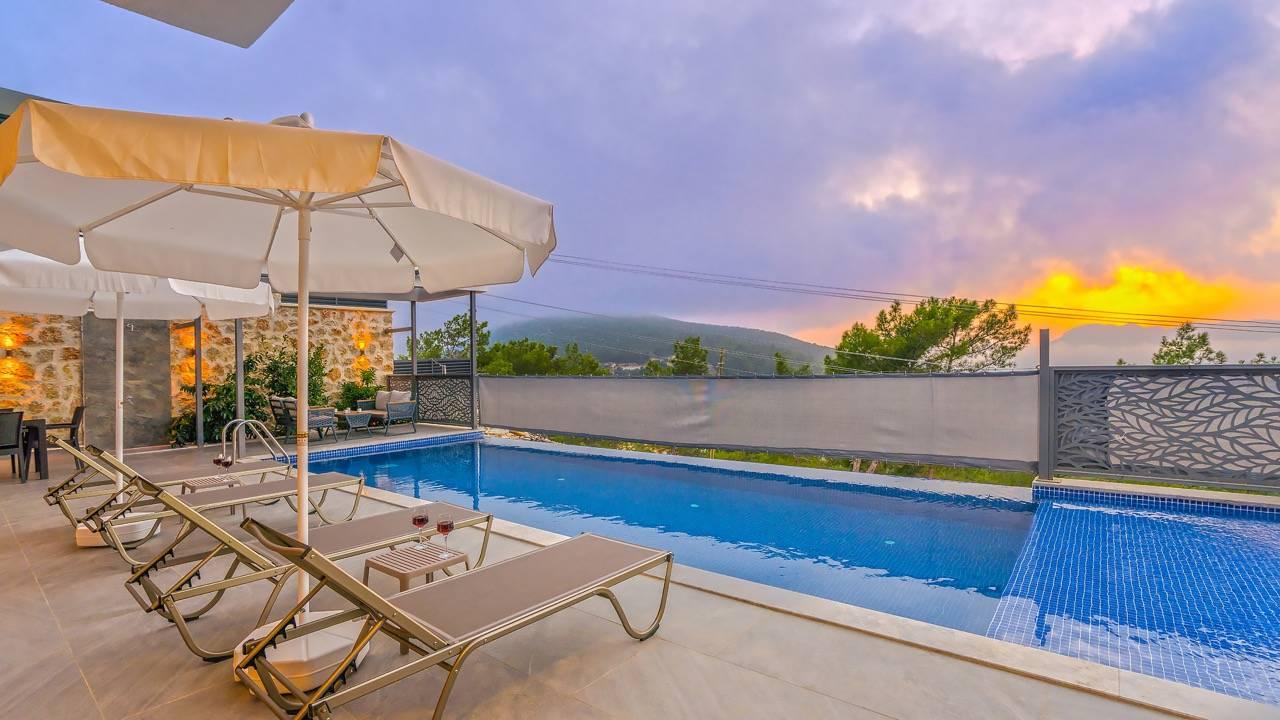 Kaş Kalkan'da Balayı Çiftlerine Uygun, Özel Havuzlu, Konforlu Villa-41970