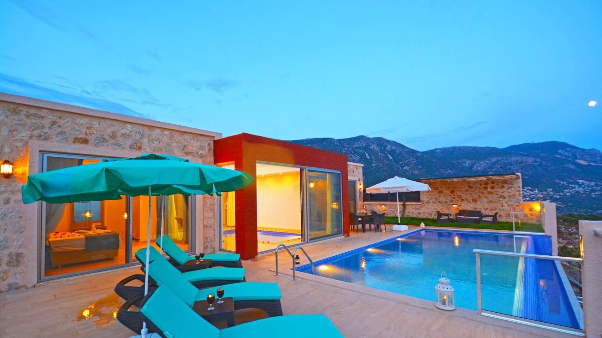 Kaş Kalkan'da Büyüleyici Deniz Manzaralı, Özel Havuzlu, Hamamlı Villa-41407