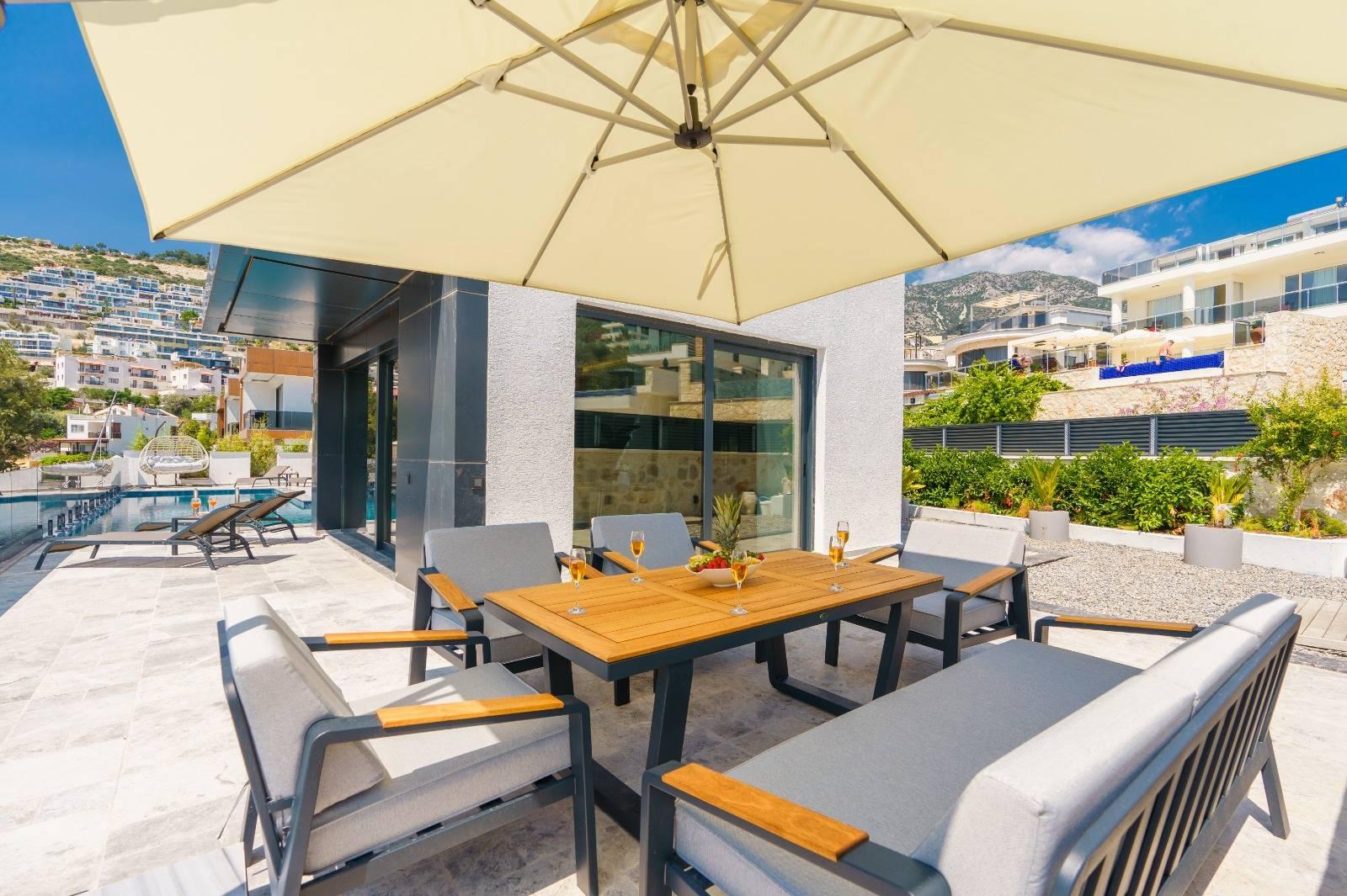 Kaş Kalamar Bölgesinde Denize Yakın, Özel Havuzlu, Şık Villa-43093
