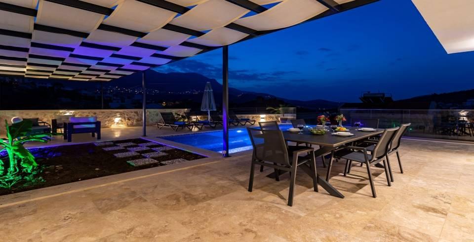 Kaş Kalkan'da Deniz Manzaralı, Özel Havuzlu, 6 Kişilik, Lüks Villa-40147