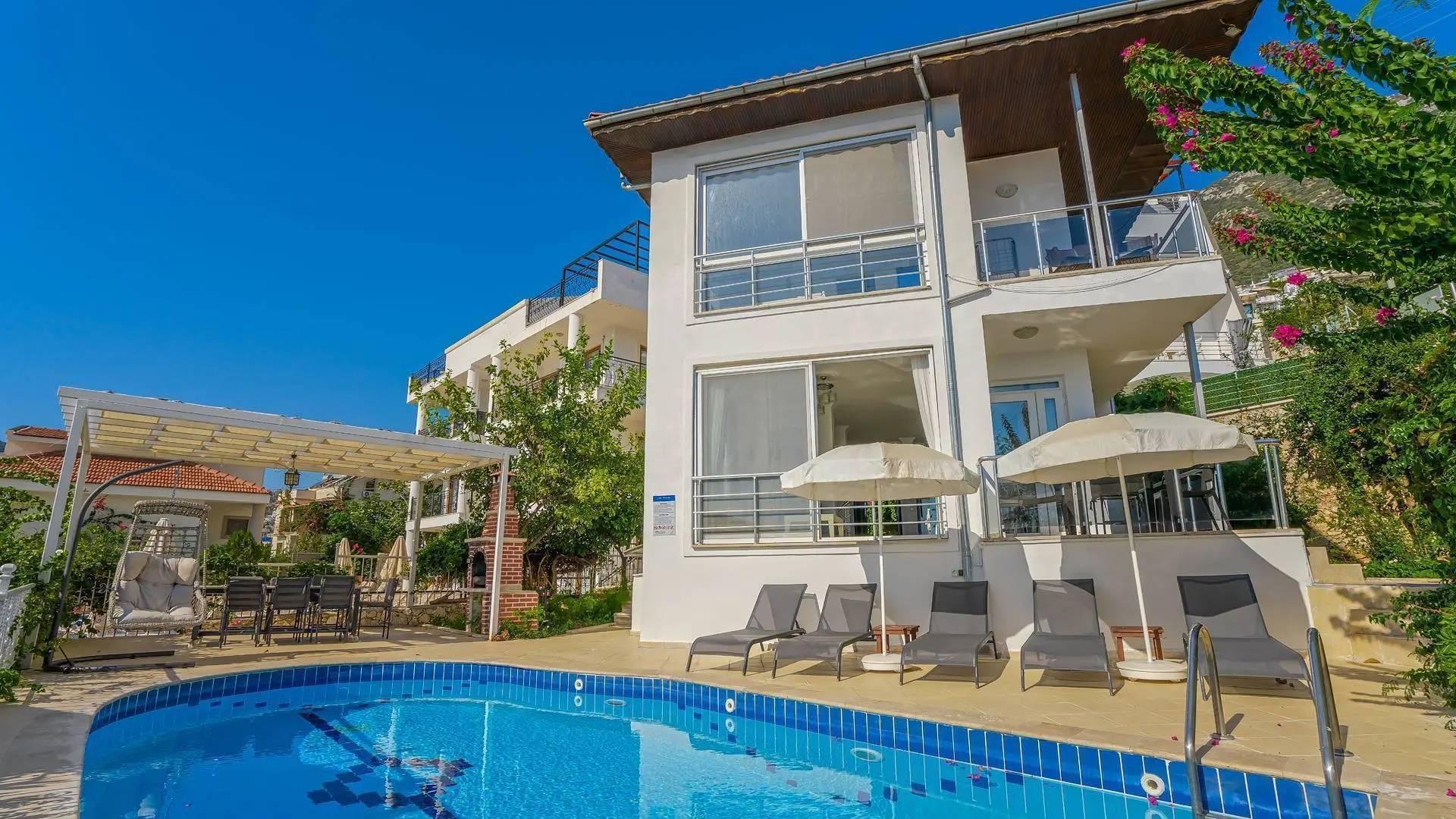 Kaş Kalkan'da Deniz Manzaralı, Özel Havuzlu, Konforlu Villa-43142