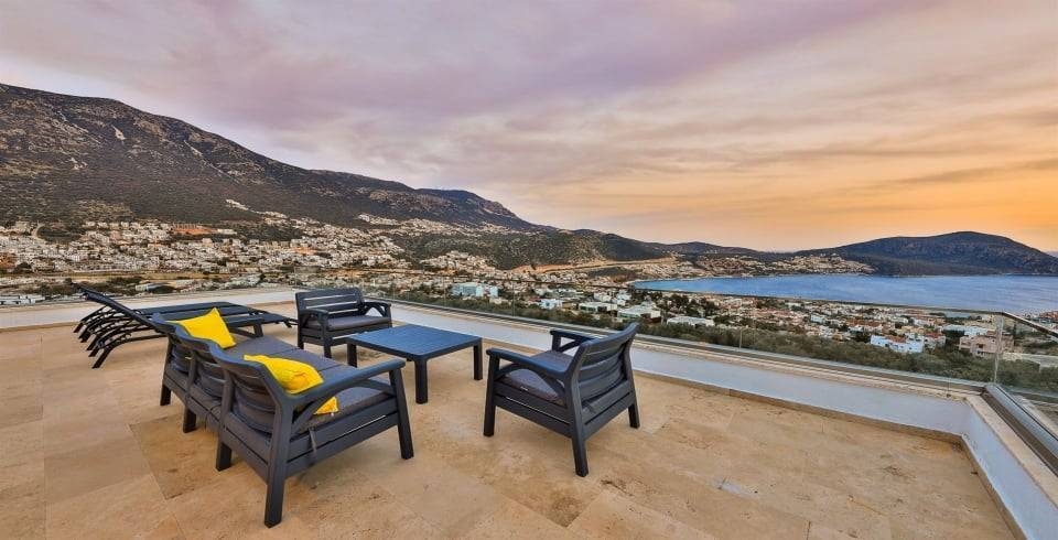 Kaş Kalkan'da Masalsı Deniz Manzaralı, Özel Havuzlu, Lüks Villa