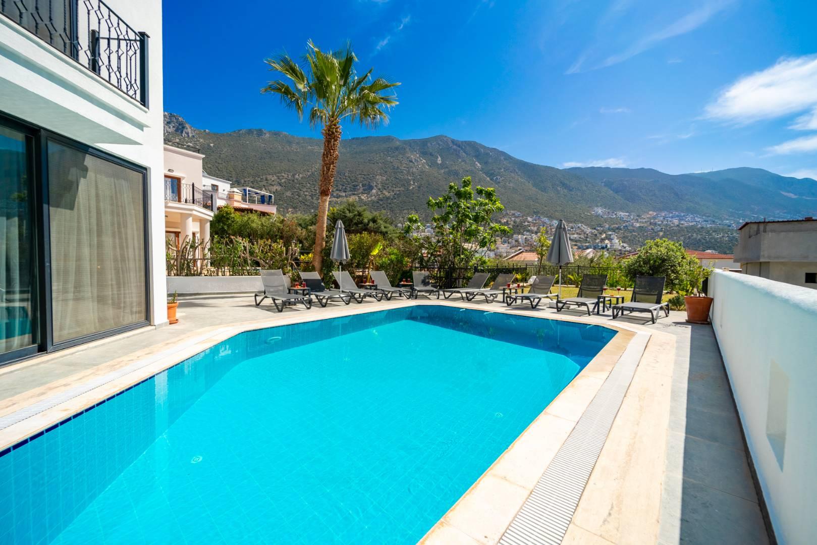 Kaş Kalkan'da Deniz ve Doğa Manzaralı, Özel Havuzlu, 4+1 Villa-43694