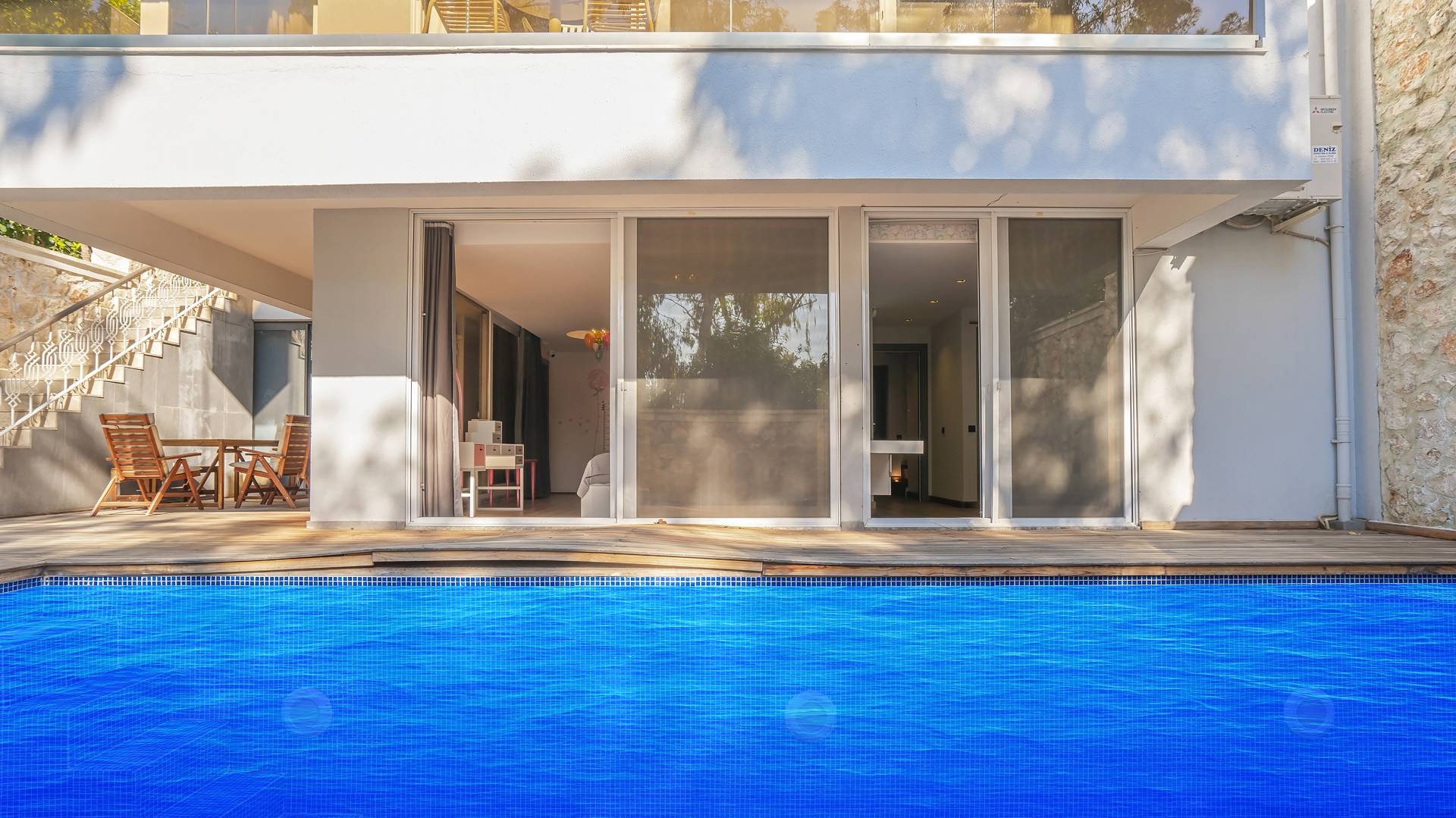 Kaş Kalkan'da Denize Yürüme Mesafesinde, Özel Havuzlu, Merkezi Villa