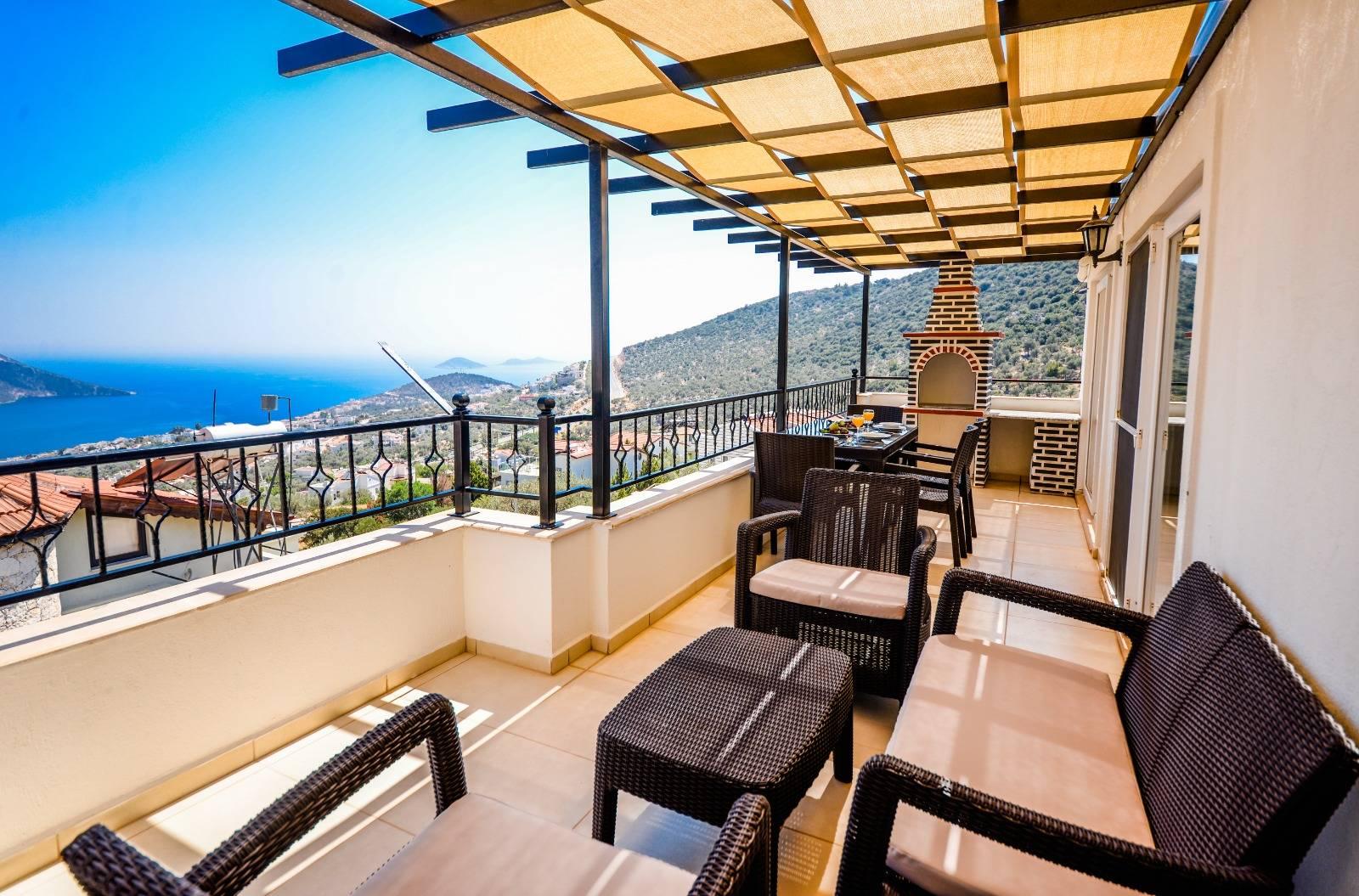 Kaş Kalkan'da Doğa Manzaralı, Özel Havuzlu, Konforlu Suit-39992