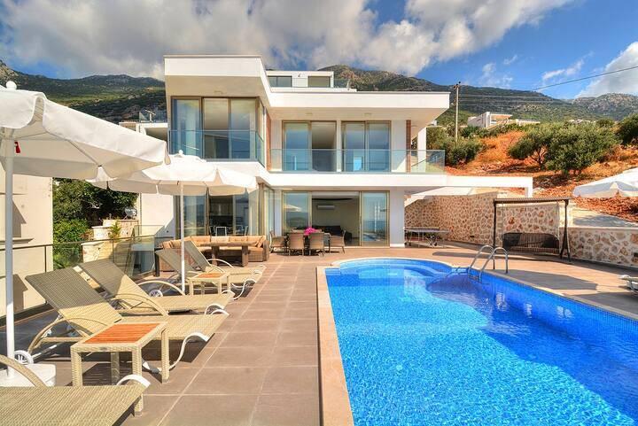 Kaş Kalkan'da Enfes Deniz Manzaralı, Özel Havuzlu, Lüks Villa-43871