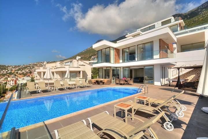 Kaş Kalkan'da Enfes Deniz Manzaralı, Özel Havuzlu, Lüks Villa-43871