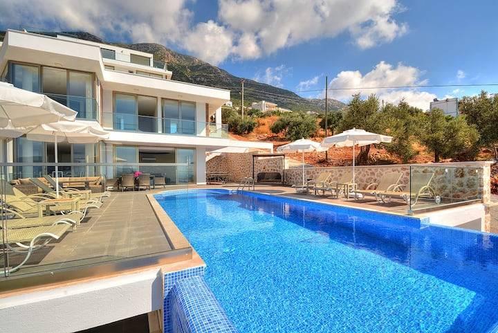 Kaş Kalkan'da Enfes Deniz Manzaralı, Özel Havuzlu, Lüks Villa-43871