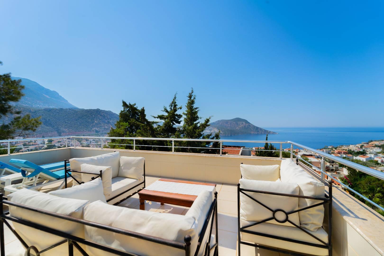 Kaş Kalkan'da İhtişamlı Deniz Manzaralı, Özel Havuzlu, Modern Villa-39367