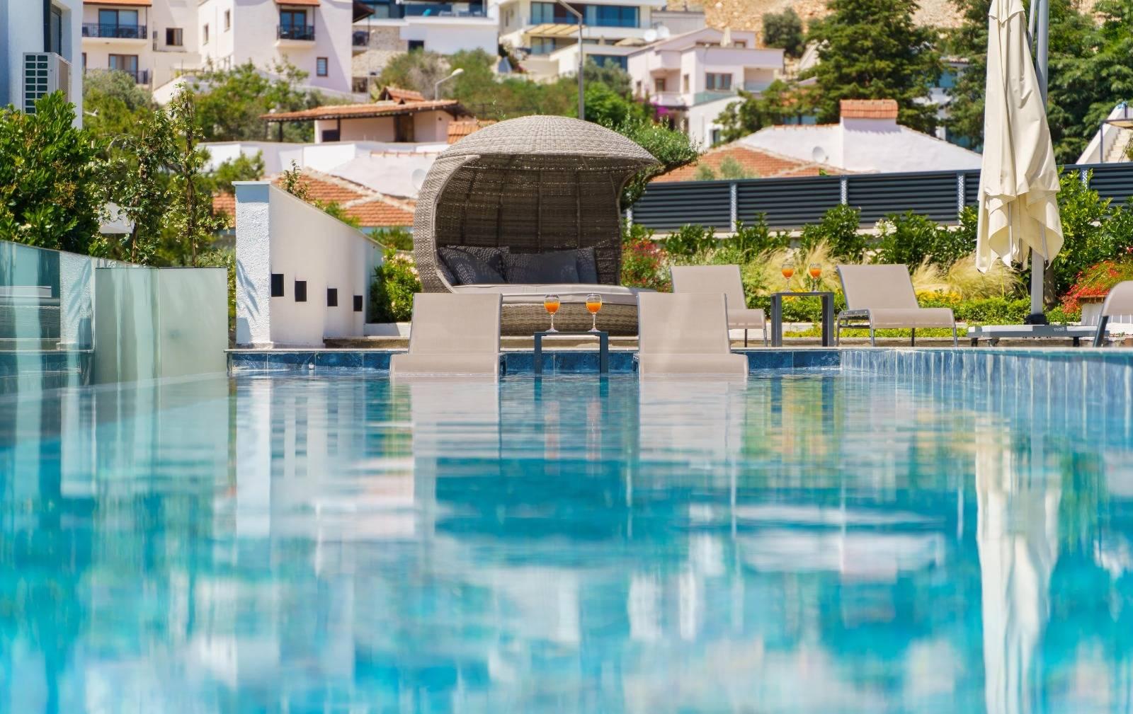 Kaş Kalamar Bölgesinde Geniş Ailelere Uygun, Özel Havuzlu, 4+1 Villa-43090