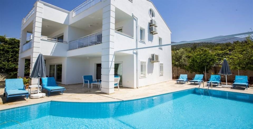 Kaş Kalkan'da Geniş Ailelere Uygun, Özel Havuzlu, 8 Kişilik Villa
