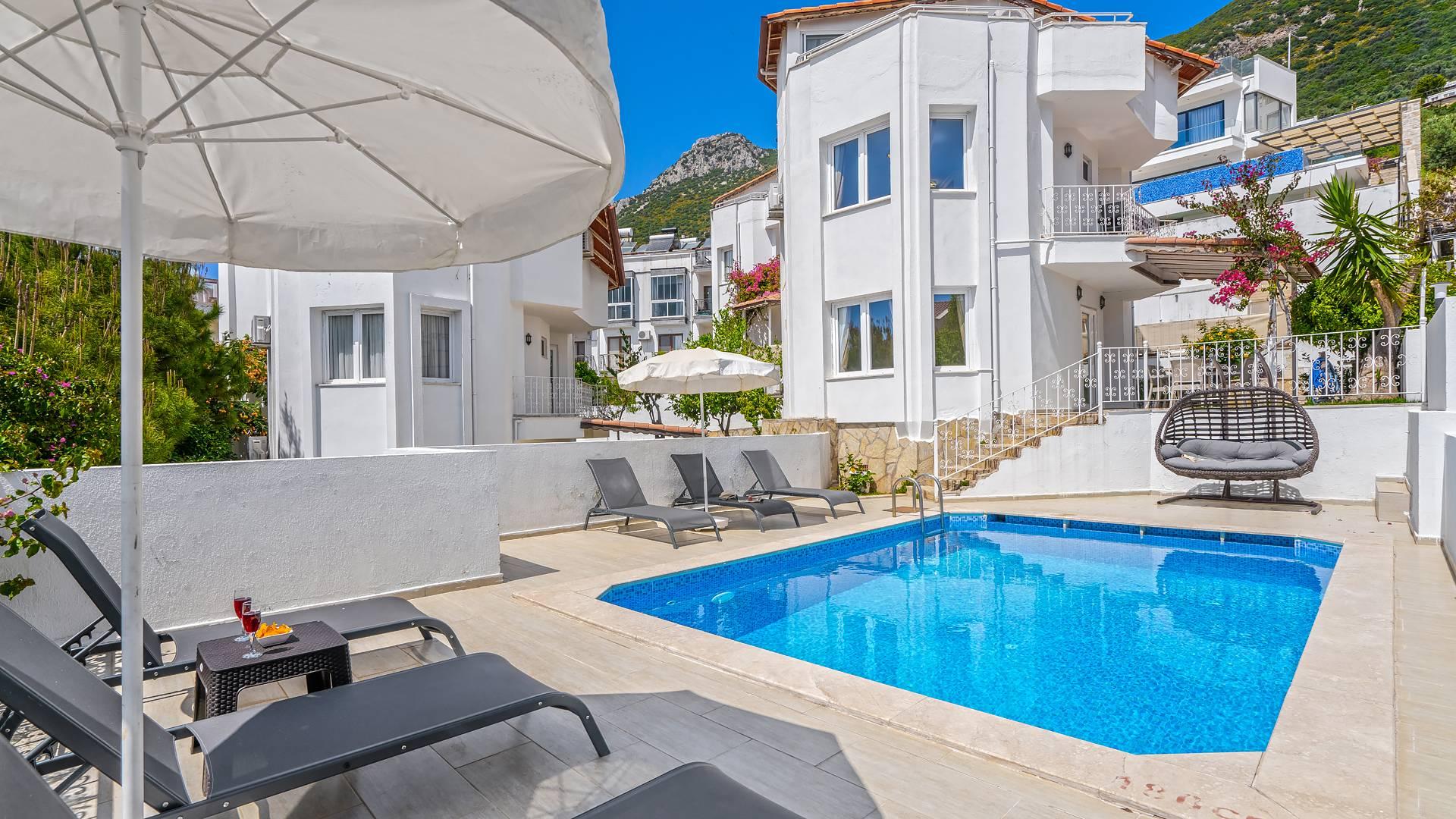 Kaş Kalkan'da Geniş Ailelere Uygun, Özel Havuzlu, Keyifli Villa-42468