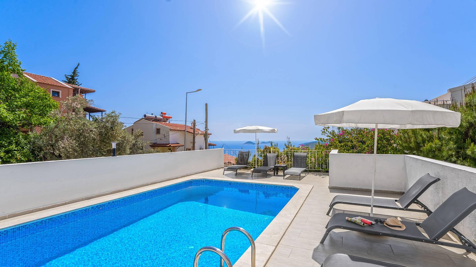 Kaş Kalkan'da Geniş Ailelere Uygun, Özel Havuzlu, Keyifli Villa-42468