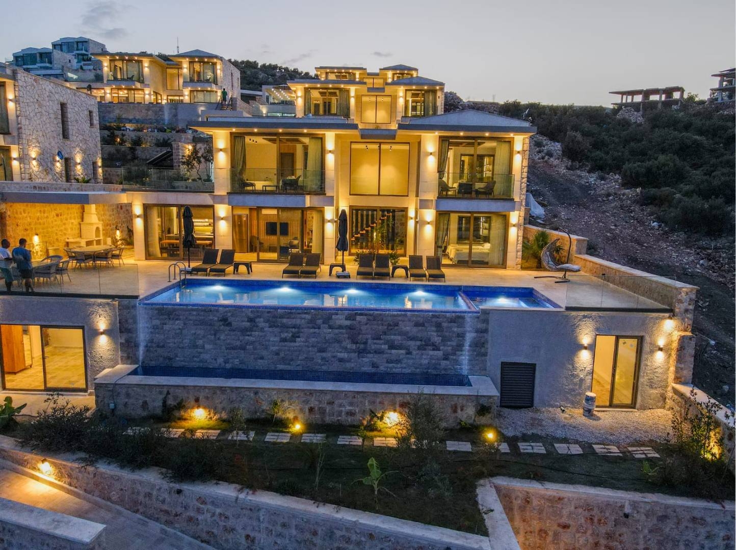 Kaş Kalkan'da Aile Gruplarına Uygun, Özel Havuzlu, Şık Villa