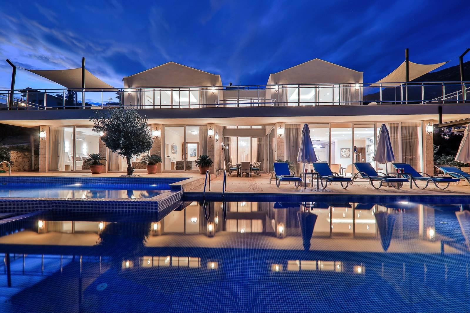 Kaş Kalkan'da Geniş Ailelere Uygun, Özel Havuzlu, Ferah Villa-41224