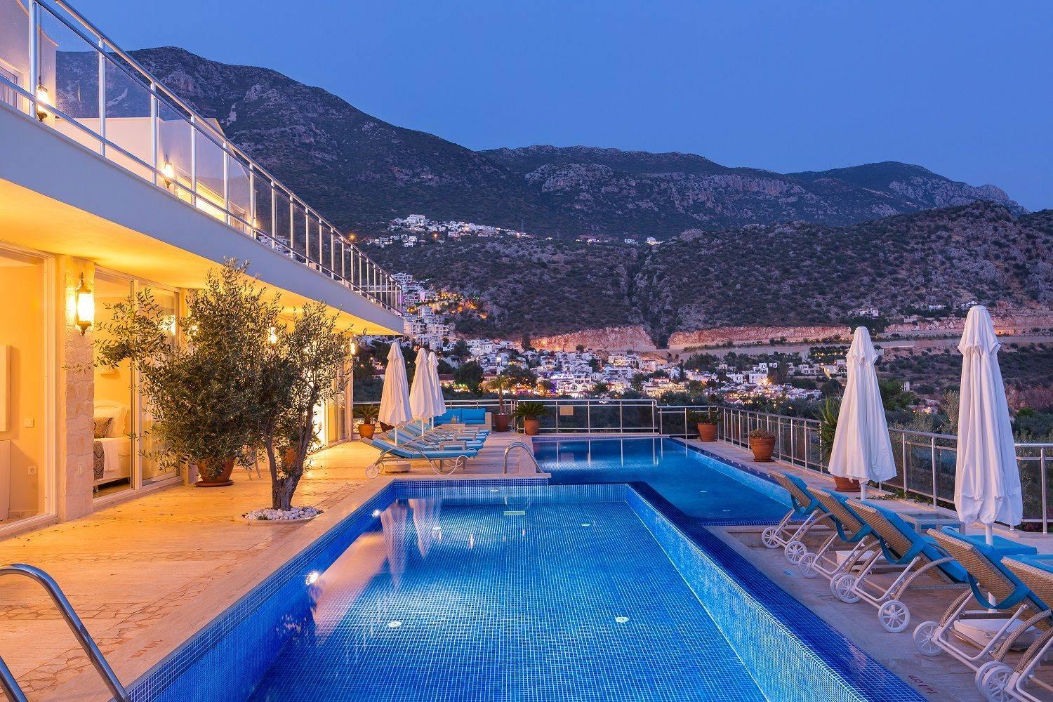 Kaş Kalkan'da Geniş Ailelere Uygun, Özel Havuzlu, Ferah Villa-41224