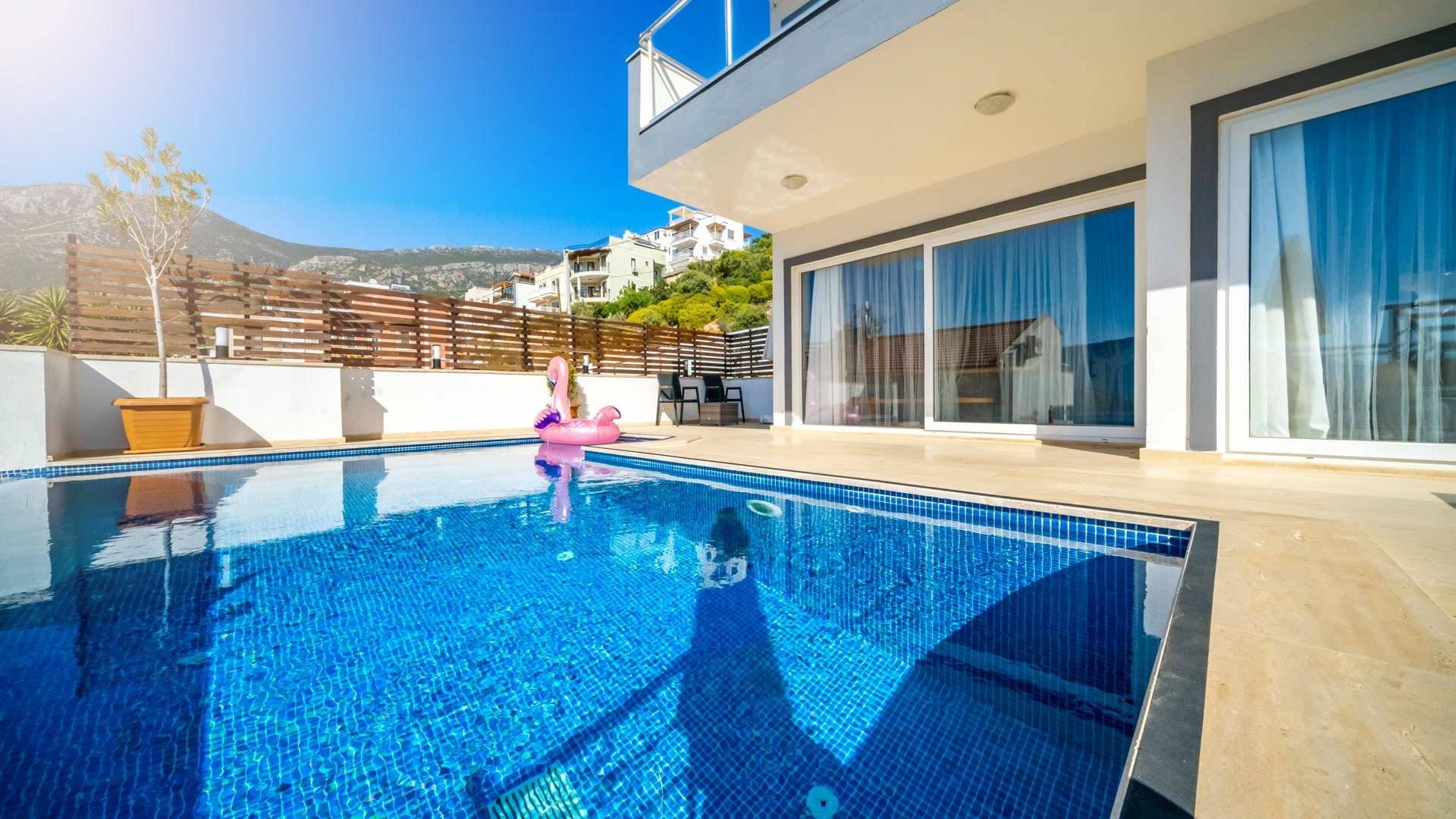 Kaş Kalkan'da Aile Gruplarına Uygun, Özel Havuzlu, Şık Villa