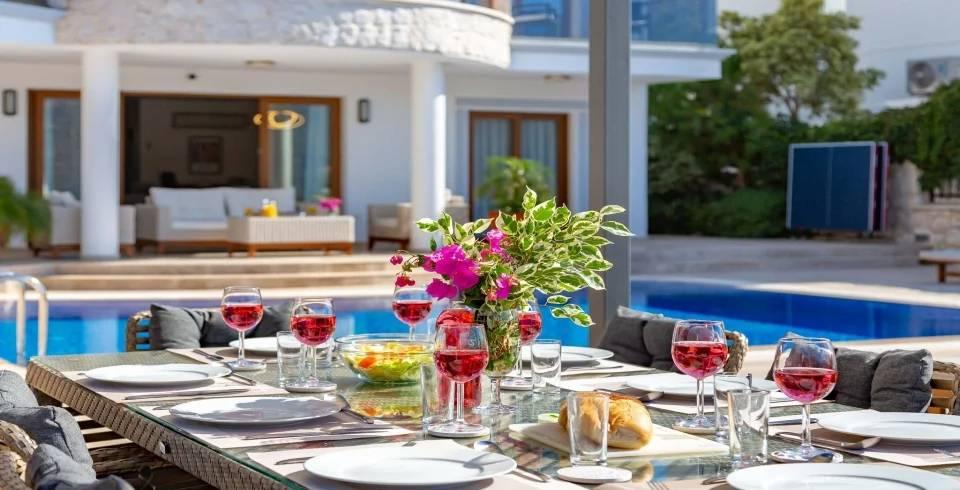 Kaş Kalkan'da Geniş Ailelere Uygun, Özel Havuzlu, Şık Villa-41463