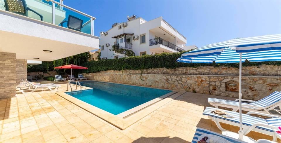 Kaş Kalkan'da Kalabalık Gruplara Uygun, Özel Havuzlu, Konforlu Villa-40027