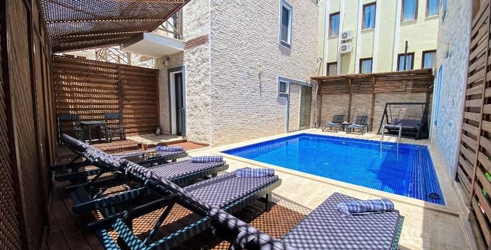 Kaş Kalkan'da Merkeze Yakın Konumda, Özel Havuzlu, Şık Villa-40006