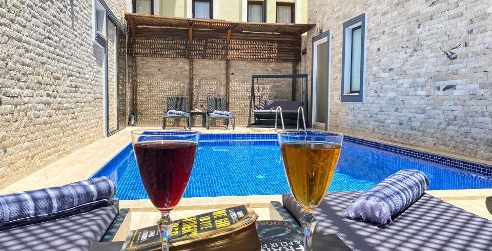 Kaş Kalkan'da Merkeze Yakın Konumda, Özel Havuzlu, Şık Villa