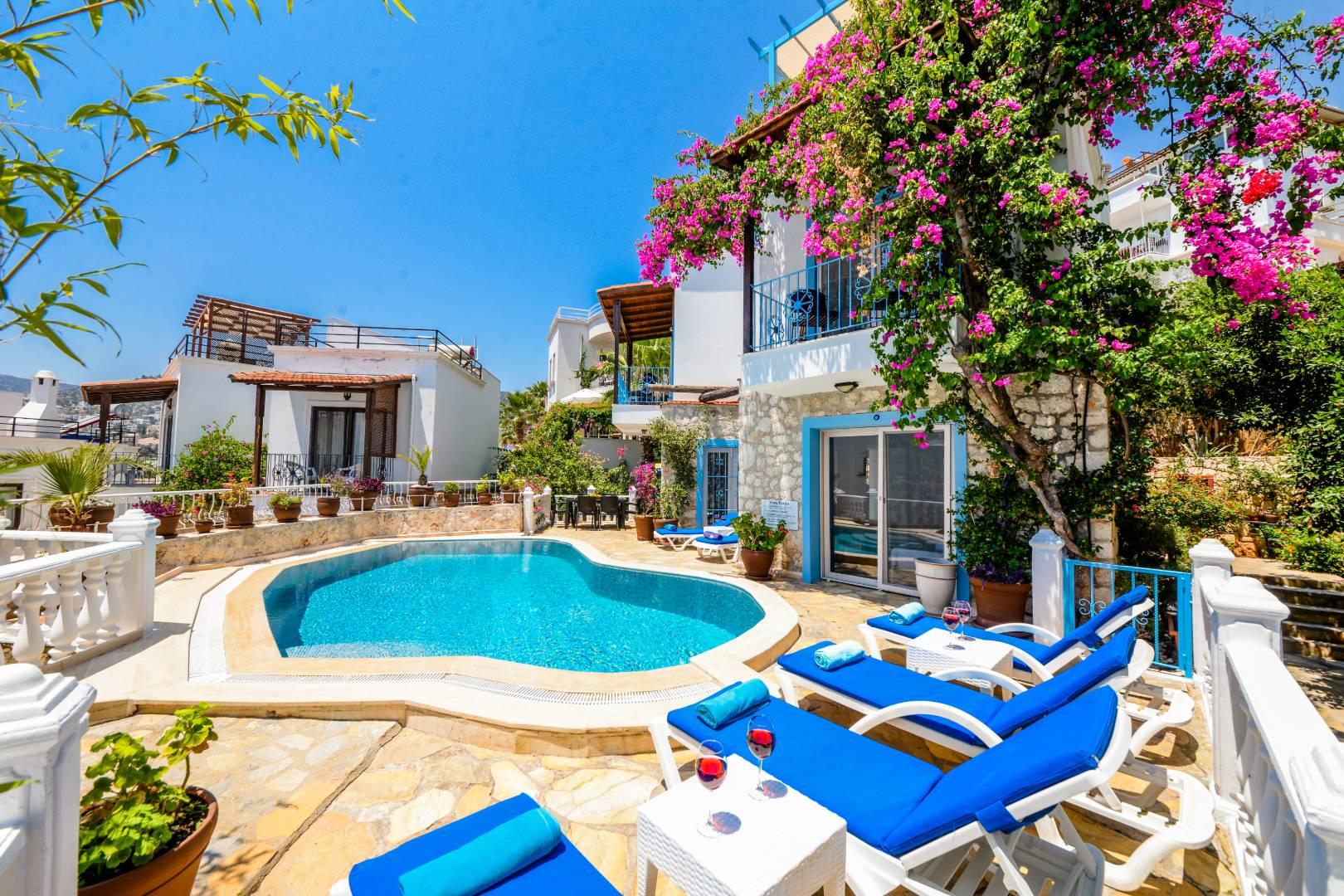 Kaş Kalkan'da Muhteşem Deniz Manzaralı, Özel Havuzlu, 4+1 Villa-41177