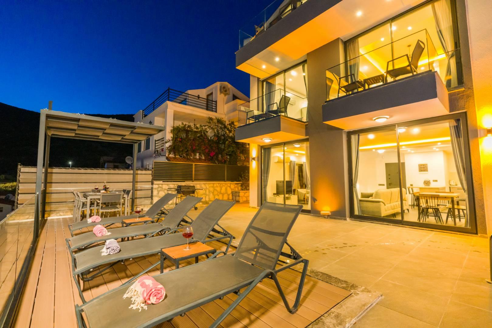 Kaş Kalkan'da Muhteşem Deniz Manzaralı, Özel Havuzlu, Jakuzili Villa-42533