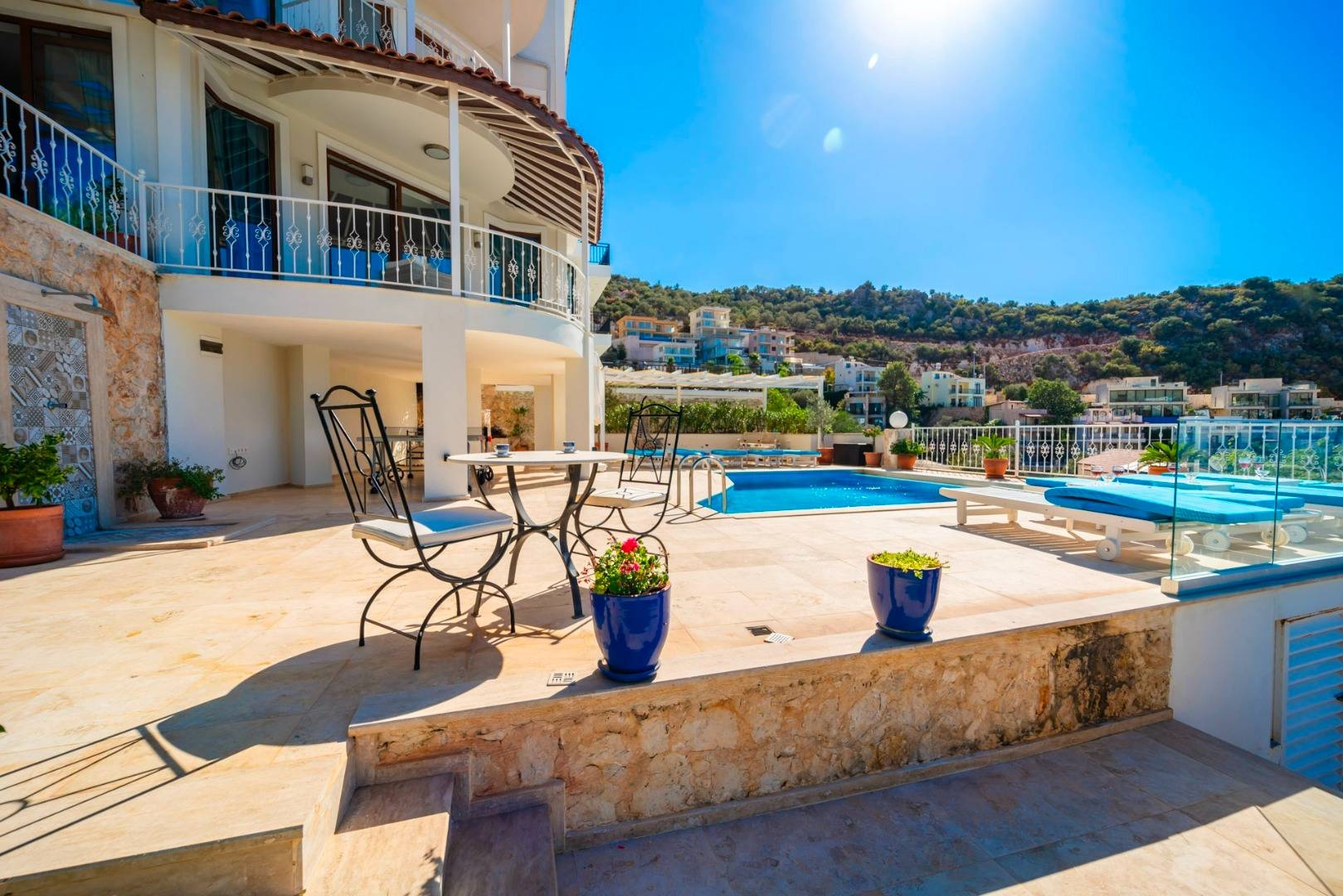 Kaş Kalkan'da Doğa ve Deniz Manzaralı, Özel Havuzlu, Şık Villa