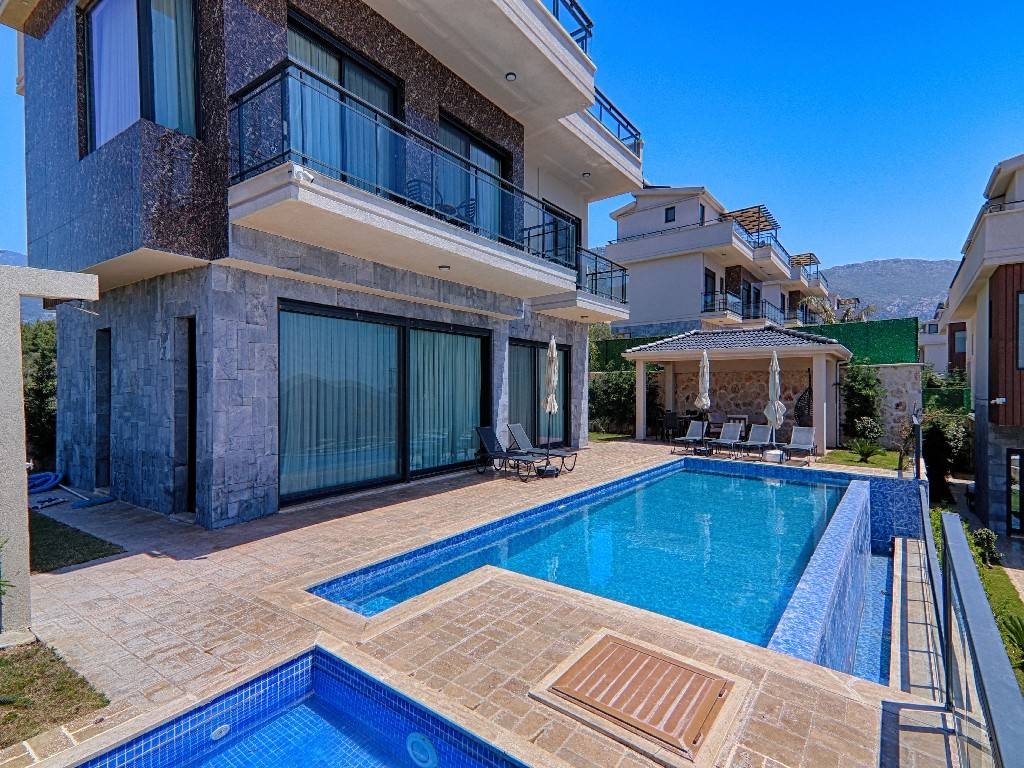 Kaş Kalkan'da Muhteşem Doğada, Özel Havuzlu, Şık Kiralık Villa