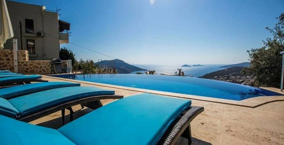 Kaş Kalkan'da Yeşillikler Arasında, Özel Havuzlu, Lüks Villa