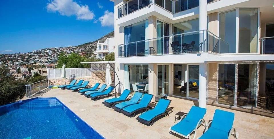 Kaş Kalkan'da Yeşillikler Arasında, Özel Havuzlu, Lüks Villa-15076