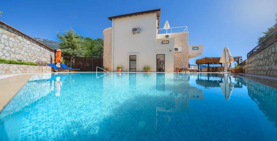 Kaş Kalkan'da Sonsuz Doğa Manzaralı, Özel Havuzlu, Estetik Villa