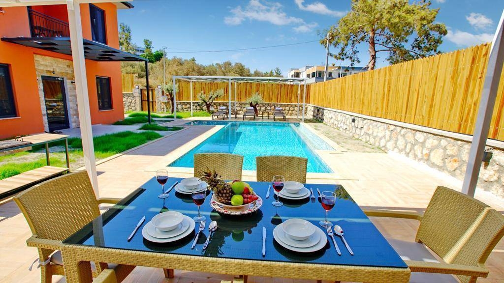 Kaş Patara'da Ferah Bahçeli, Özel Havuzlu, Saunalı, Jakuzili Villa